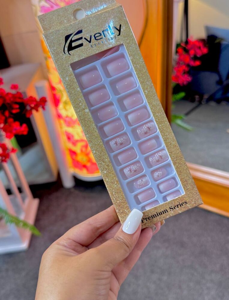 Everly Beauties Fake Nails 16