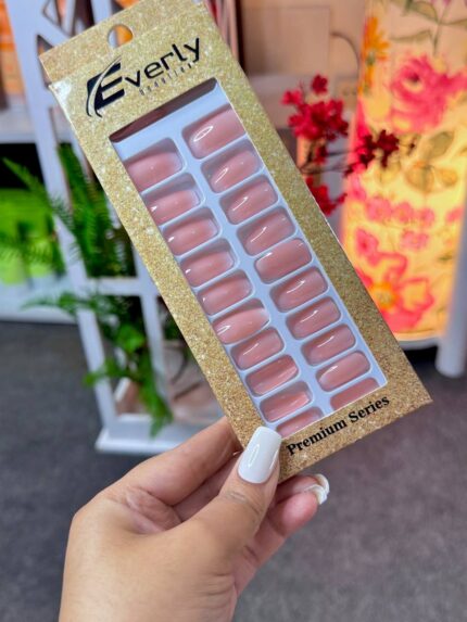 Everly Beauties Fake Nails 8