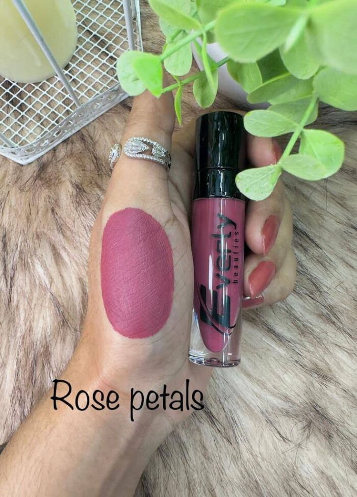 Everly Beauties Lipstick Rose Petals