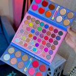 Igoodco 68 Colors Eyeshadow Palette