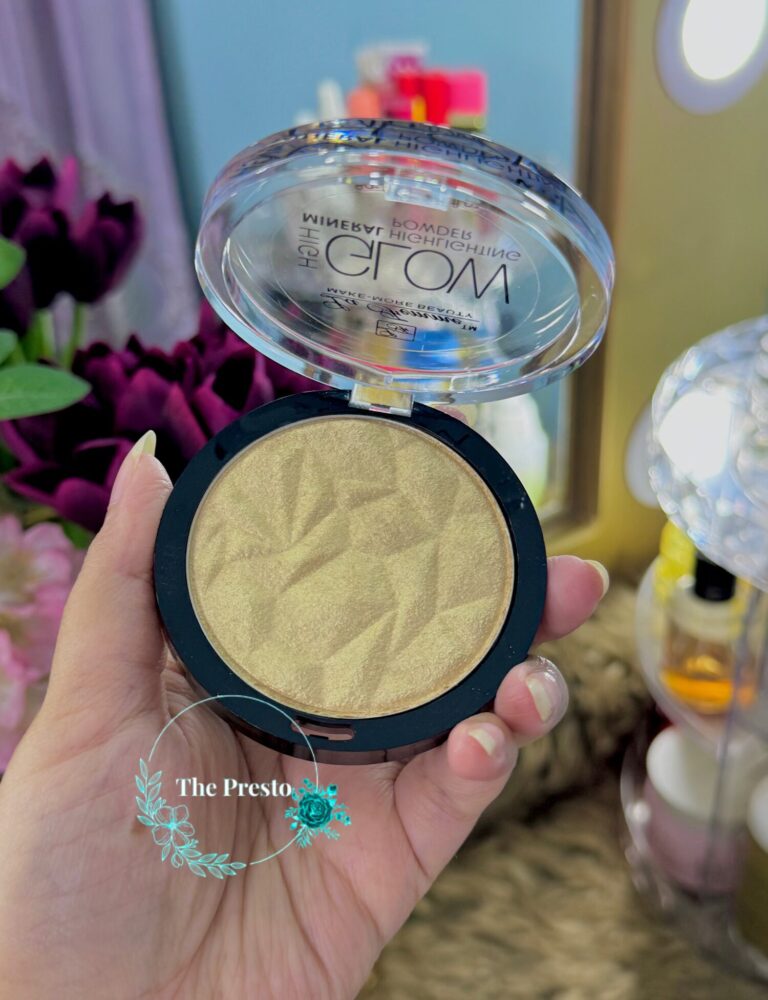 La Femme High Glow Mineral Highlighting Powder