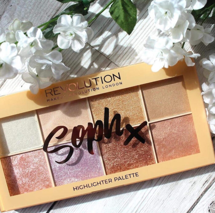 Makeup Revolution Sophx Highlighter Palette 2