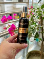 Revolution Matte Fix Setting Spray