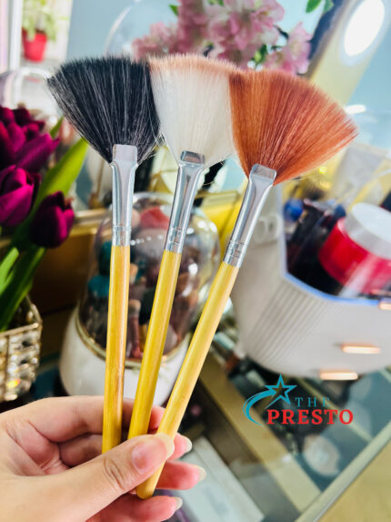 Single Highlighter Brush