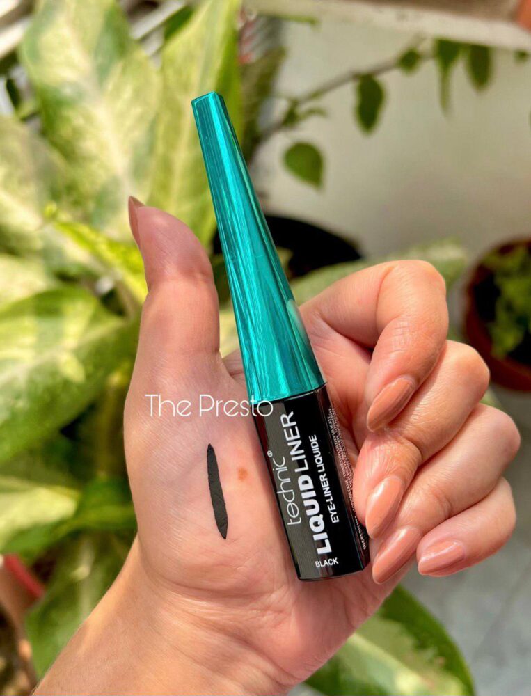 Technic Liquid Eyeliner