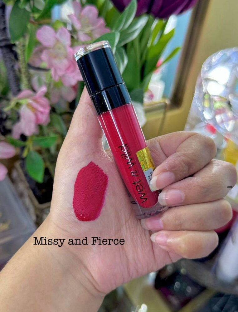 Wet n Wild Lipstick Missy and Fierce