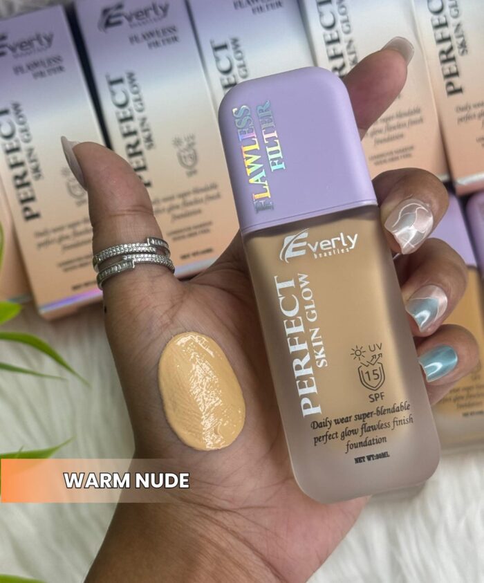 Everly Beauties Perfect Skin Glow Foundation SPF 15 3