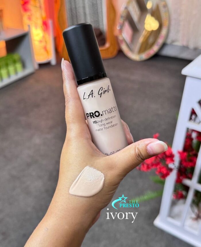 L.A. Girl PRO Matte Foundation 3