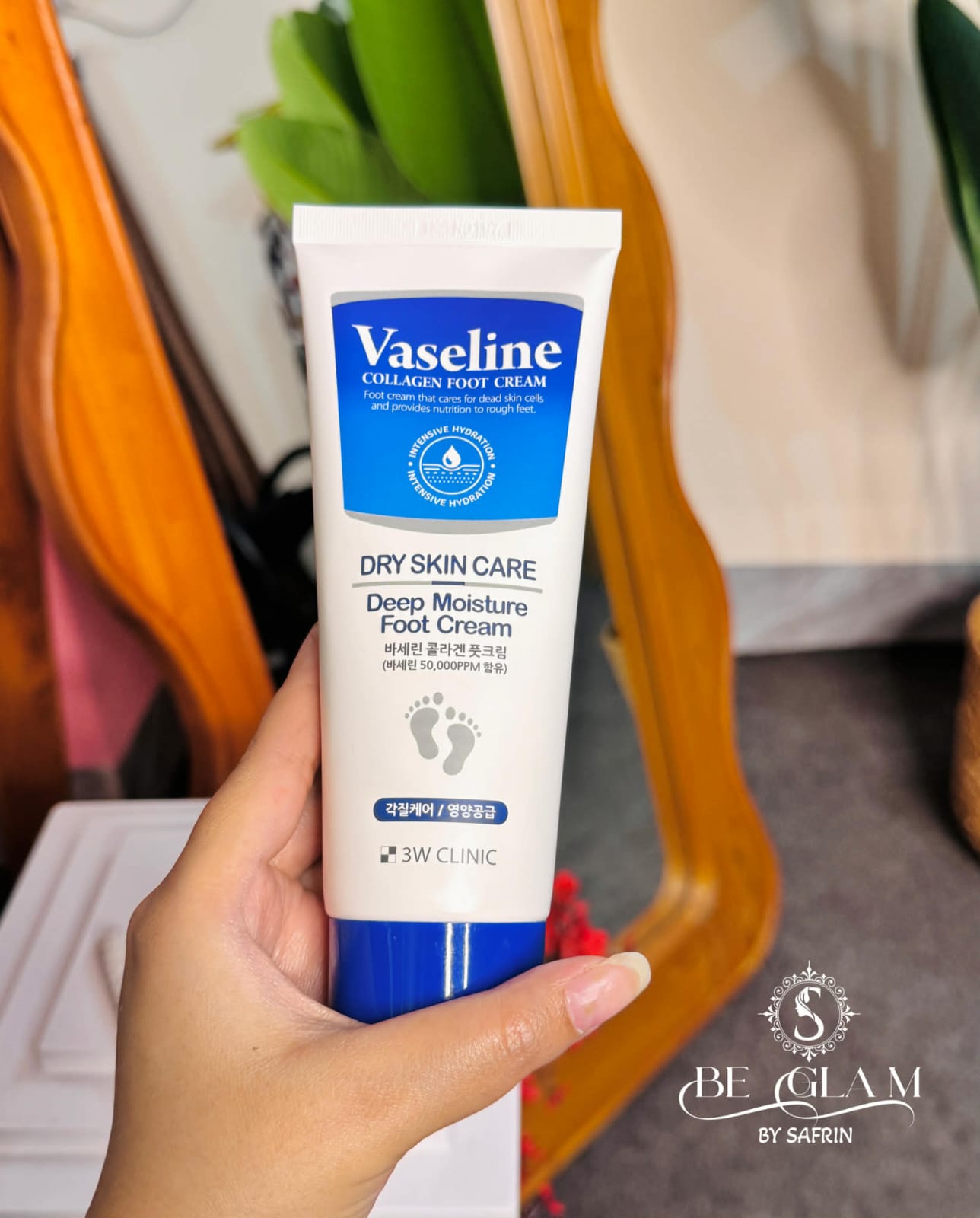 3W Clinic Vaseline Collagen Foot Cream Deep Moisture (1) 3W Clinic Vaseline Collagen Foot Cream Deep Moisture